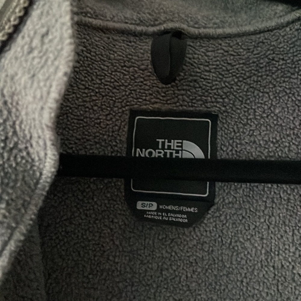 The North Face Gray & Pink Plaid Denali Jacket - Picture 5 of 8